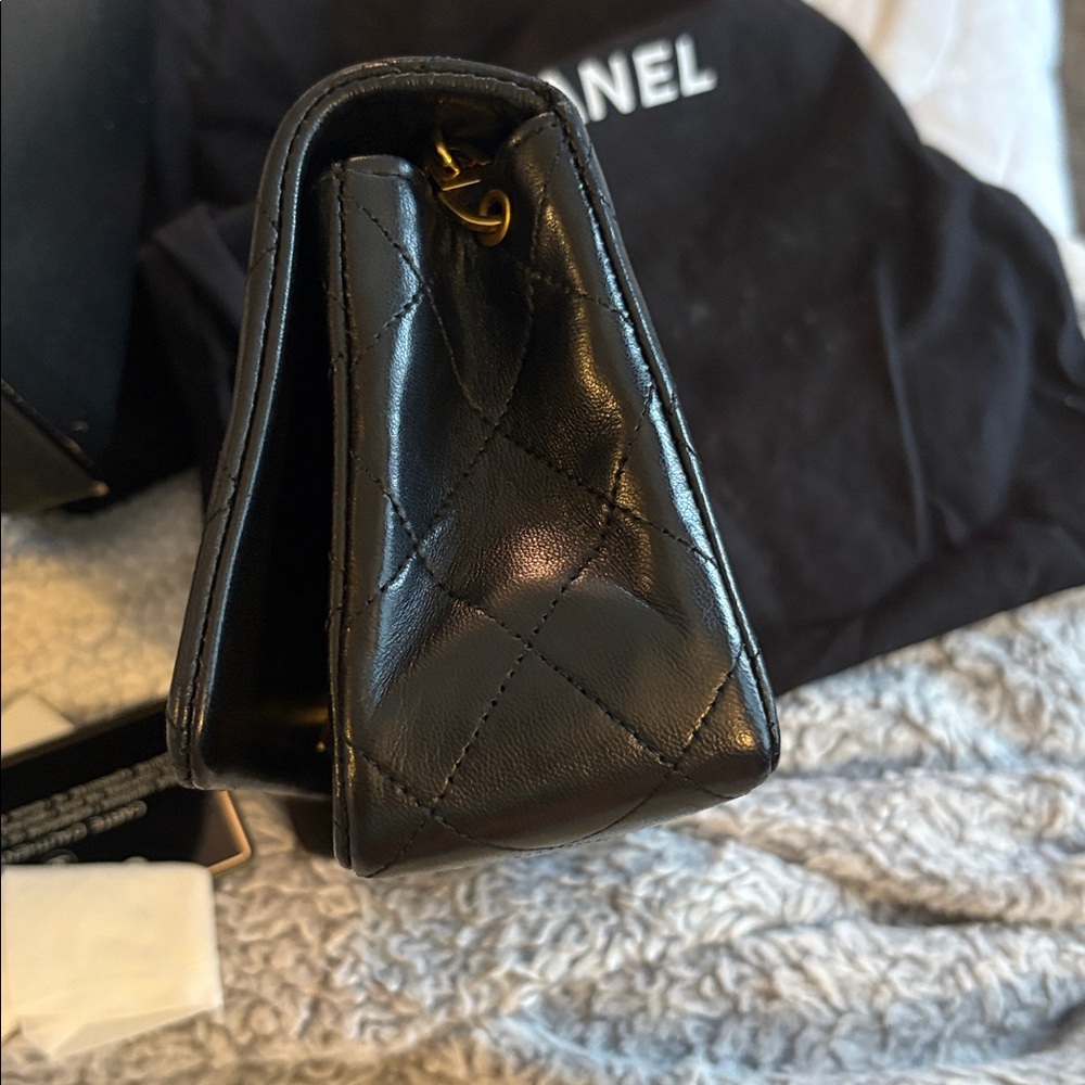 CHANEL mini Matelasse Lambskin Full Flap. - Picture 9 of 17